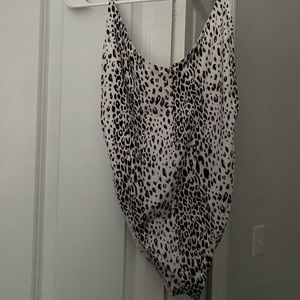 Leopard swimsuit !
